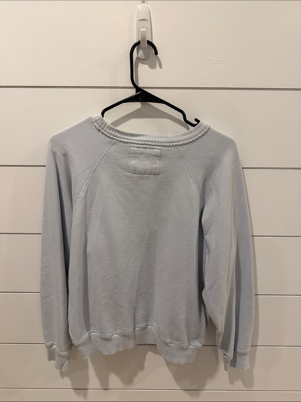 American Eagle Outfitters Light Gray Sweatshirt with Pink Logo and Yellow Flower - Picture 2 of 3